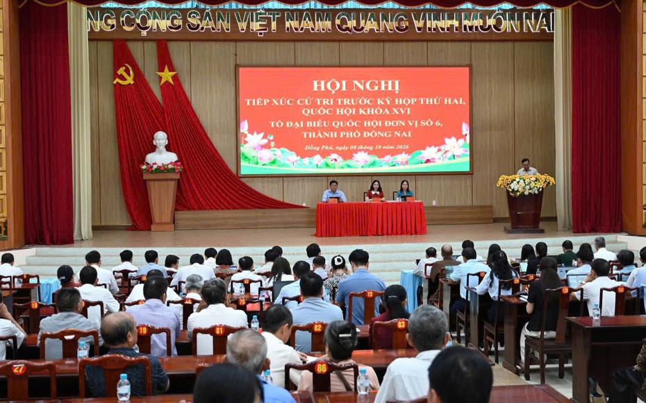 Cử tri phường Đồng Phú kiến nghị tháo gỡ vướng mắc đất đai, giao thông