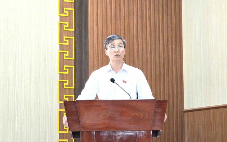 Đại biểu Quốc hội đề nghị cán bộ xã chủ động tìm cách tháo gỡ việc khó cho dân