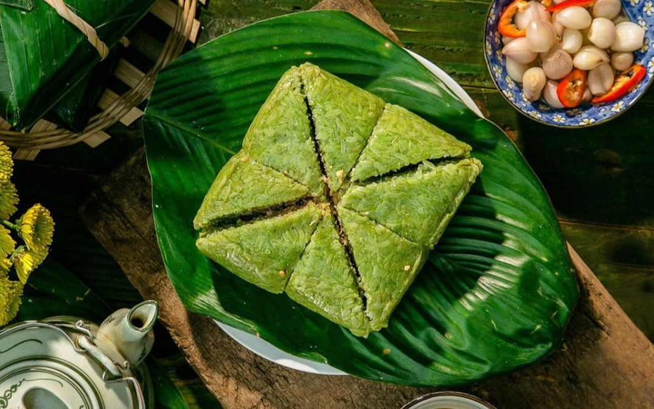 Mẹo luộc bánh chưng xanh tự nhiên, bên trong chín mềm, thơm ngon chuẩn vị ngày Tết