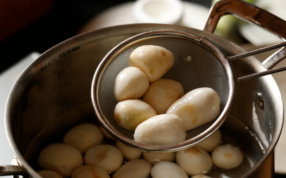 Loại củ ít "ngậm" thuốc trừ sâu, bổ ngang thịt cá mà ít ai hay