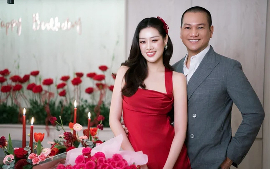 Hoa hậu Khánh Vân bật khóc khi được chồng hơn 17 tuổi làm điều đặc biệt