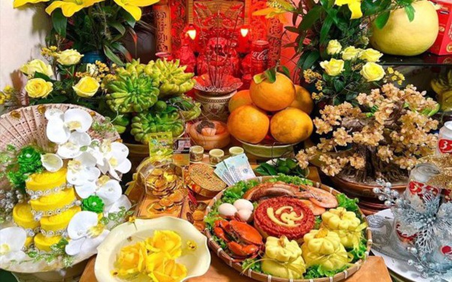 Vì sao phải kiêng kỵ nếm thử món ăn trước khi dâng cúng?