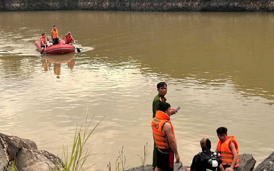 Đi câu cá, 2 học sinh tiểu học tử vong thương tâm