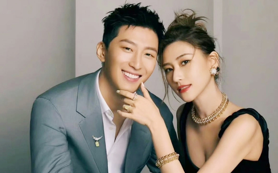 Sau loạt tin đồn ly hôn, tài tử Đậu Kiêu lại tình tứ bên vợ là ái nữ tỷ phú