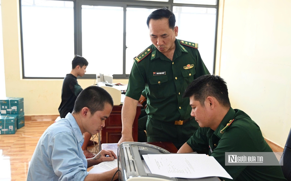 Tiếp nhận 344 công dân từ Campuchia về nước qua Cửa khẩu quốc tế Hoa Lư: Phát hiện 4 đối tượng truy nã