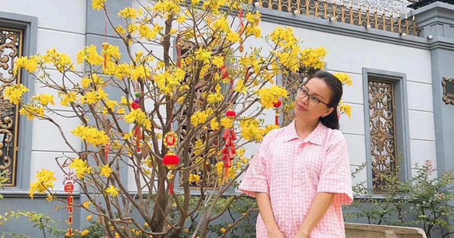 "Nữ hoàng dân ca" và điều kỳ lạ trong khu vườn ở biệt thự triệu đô