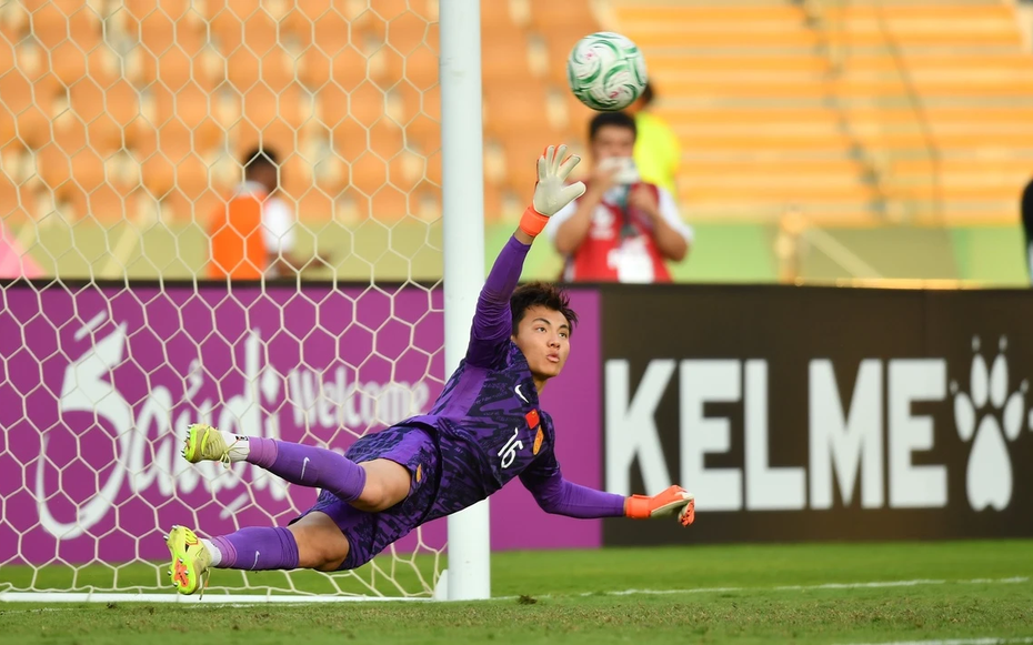 U23 Trung Quốc triệu tập dàn cầu thủ "mãnh hổ" quyết đấu U23 Việt Nam