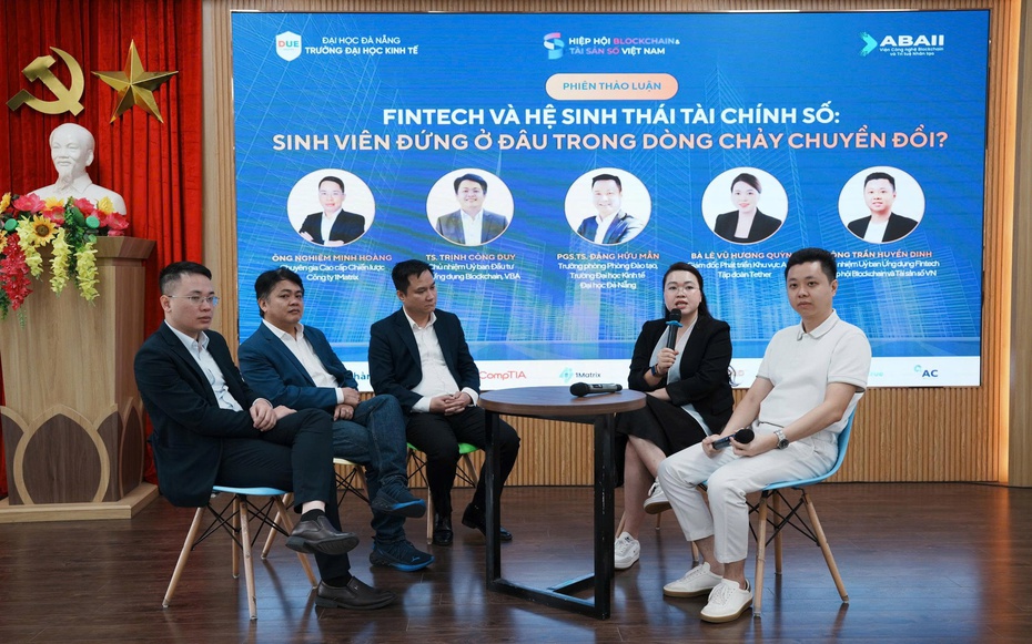 Tài chính số mở lối, thế hệ trẻ đứng trước “cửa ngõ” thị trường nghìn tỷ USD