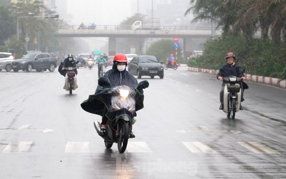 Không khí lạnh tăng cường tràn về miền Bắc trước khi đợt nắng nóng ập đến