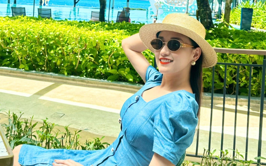 Cuộc sống an yên, tự tại trong biệt thự triệu đô của "nữ diễn viên xinh đẹp, giàu có bậc nhất miền Bắc"