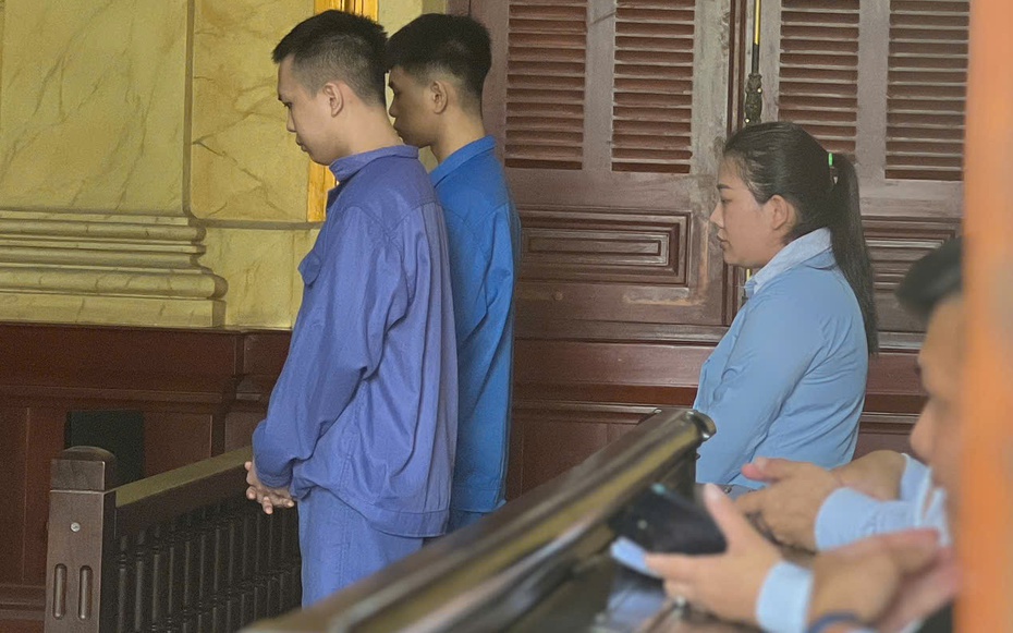 Sự thật phía sau cam kết mua bán được mọi loại ngoại tệ của 3 thanh niên trẻ