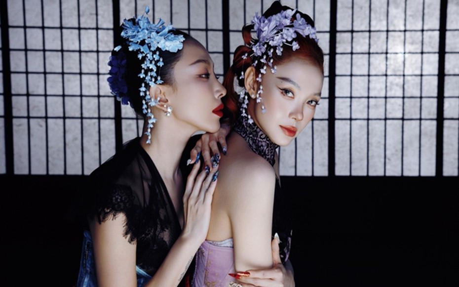 2 chị đẹp đình đám của showbiz Việt bất ngờ "bắt tay"