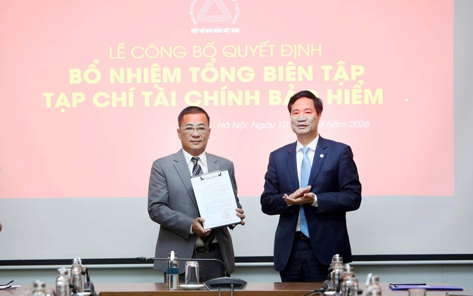 Bổ nhiệm nhà báo Nguyễn Phong Cầm giữ chức vụ Tổng Biên tập Tạp chí Tài chính-Bảo hiểm