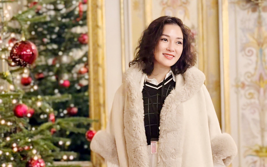 Hoa hậu nổi tiếng xinh đẹp nhưng không chọn hào quang showbiz, cuộc sống kín tiếng ở tuổi 41