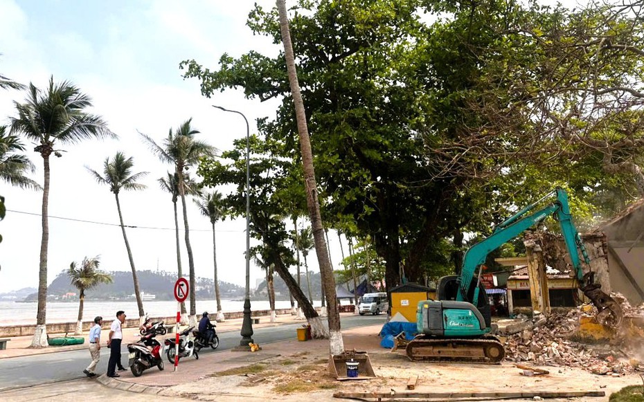 Hải Phòng: Phá dỡ công trình bàn giao mặt bằng thực hiện dự án hơn 300 tỷ đồng