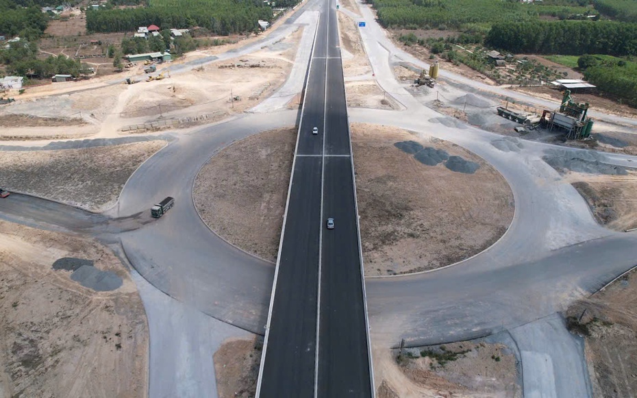Vành đai 3 qua Đồng Nai tăng tốc về đích, diện mạo tuyến đường dần thành hình