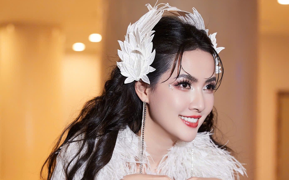 Người đẹp 9X đời tư kín tiếng, sở hữu khối tài sản đáng ngưỡng mộ