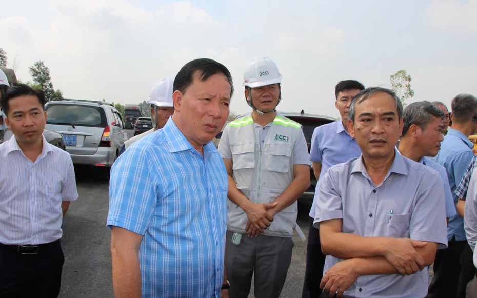 Chủ tịch UBND tỉnh Đồng Nai "thúc" tiến độ loạt dự án trọng điểm