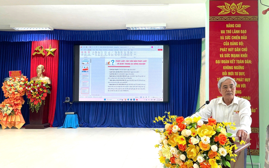 Mang pháp luật ra xã đảo, Hội Luật gia Đà Nẵng nhấn mạnh trách nhiệm bảo vệ môi trường biển