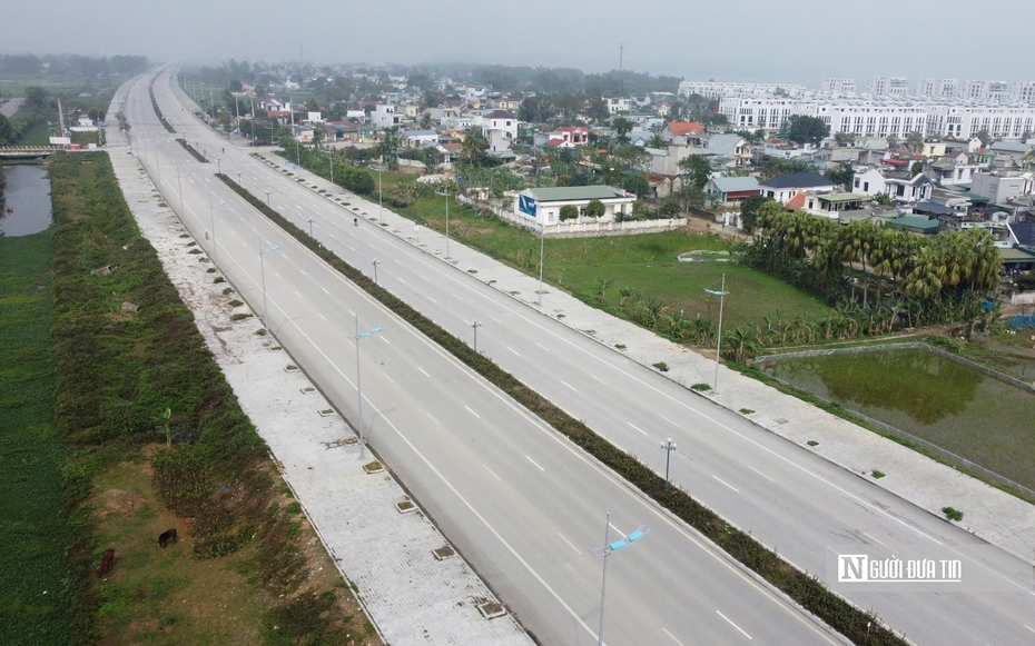 Thanh Hóa tăng tốc hoàn thiện tuyến đường ven biển dài hơn 96km