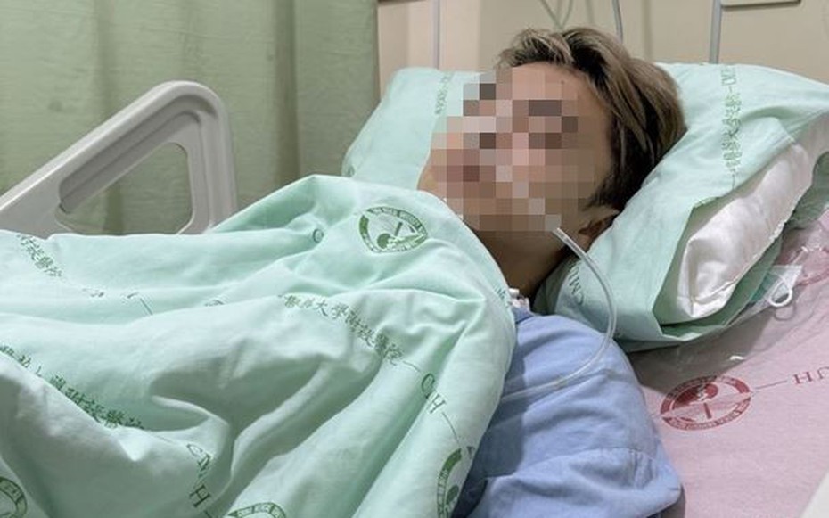 Bỏ qua dấu hiệu "lạ" suốt 1 năm, người đàn ông 50 tuổi sốc khi biết mắc ung thư