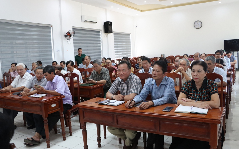Tập huấn, bồi dưỡng kiến thức pháp luật và kỹ năng hòa giải cho hòa giải viên cơ sở phường Nghĩa Lộ
