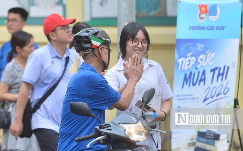 Đề thi vào lớp 10 môn Tiếng Anh tại Hà Nội năm 2026