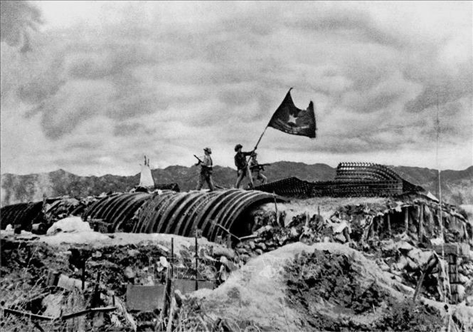 Chiến thắng lịch sử Điện Biên Phủ (7/5/1954) - Bản anh hùng ca vang vọng mãi