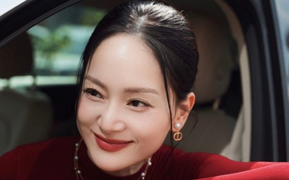 Nữ diễn viên Lan Phương vui vì thắng kiện chồng Tây
