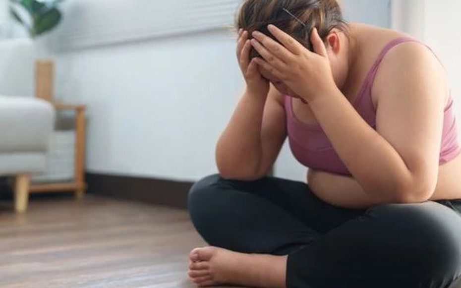 Tăng một mạch 29kg trong nửa năm, cô gái 24 tuổi "bủn rủn" khi biết lý do
