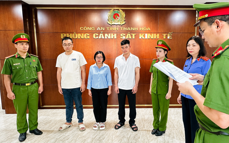 Khởi tố vụ án xả chất thải tại trang trại chăn nuôi lợn quy mô lớn ở Thanh Hóa