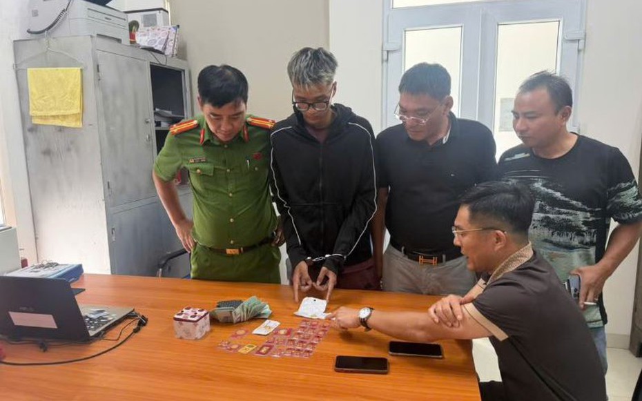 Bắt nam thanh niên phá két sắt trộm 40 chỉ vàng