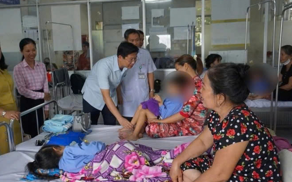 Xác định “thủ phạm” gây ngộ độc tập thể ở Đồng Tháp: Hàng chục ca nhập viện