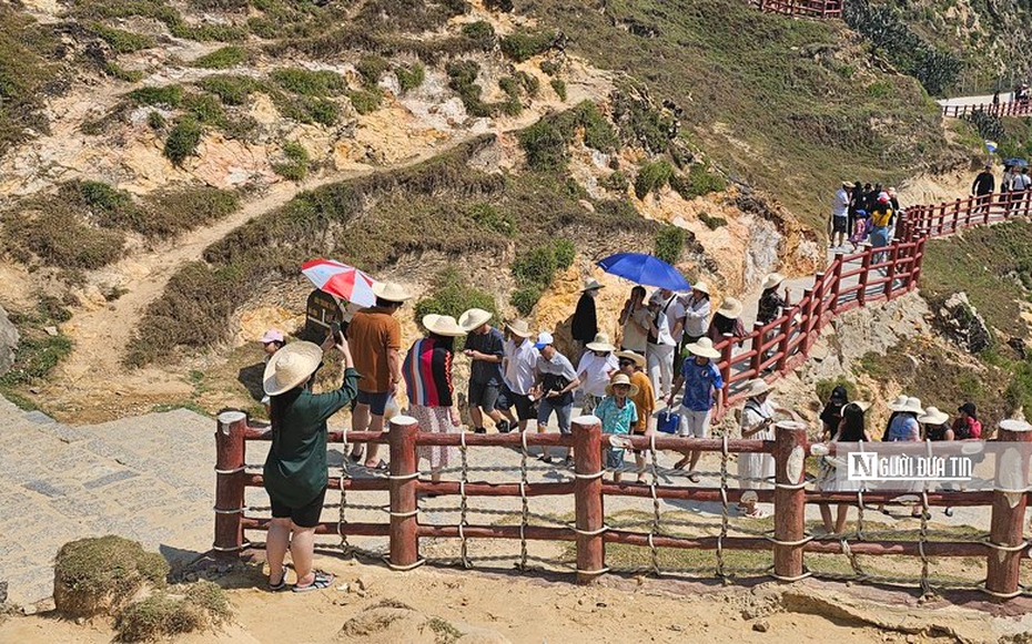 Tỉnh Gia Lai yêu cầu đơn vị quản lý, khai thác khu Eo gió tạm dừng việc tăng giá vé lên 127%