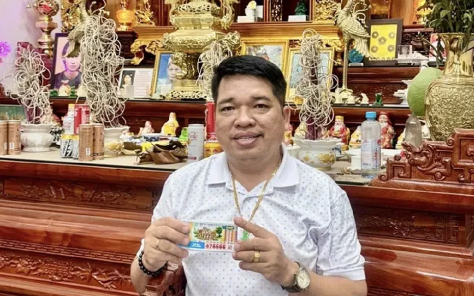 Người đàn ông trúng Vietlott 83 tỷ lại tiếp tục "gặp lộc" khiến ai cũng bất ngờ