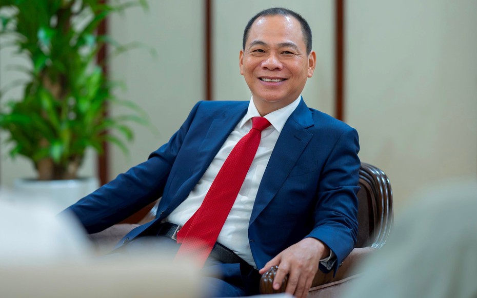 Tỷ phú Phạm Nhật Vượng bất ngờ trở thành cổ đông lớn của LPBank