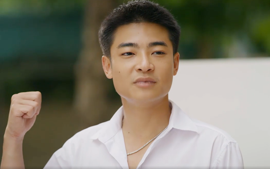 Võ Hoài Vũ - con trai "Vua bãi rác" gây sốt phim giờ vàng