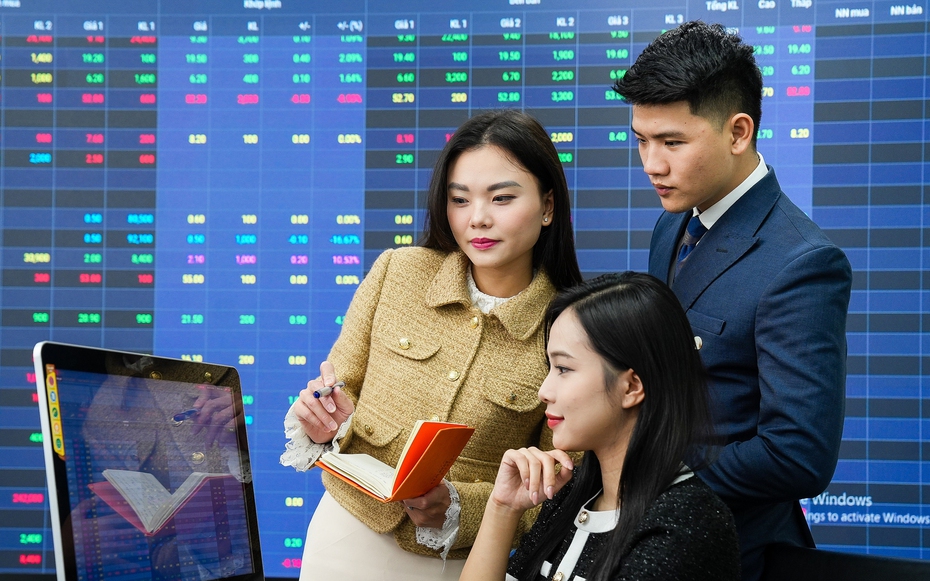 VN-Index phục hồi, đâu là động lực kéo dòng tiền trở lại?