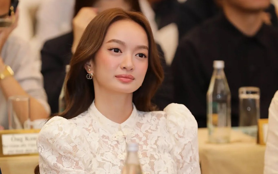 "Ngọc nữ trăm tỷ" của Vbiz tuyên bố ngừng đóng phim