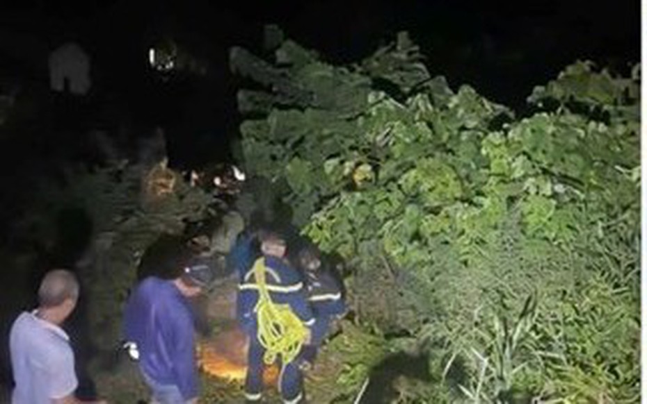 Đi hái na, người đàn ông 59 tuổi tử vong do đá rơi trúng đầu