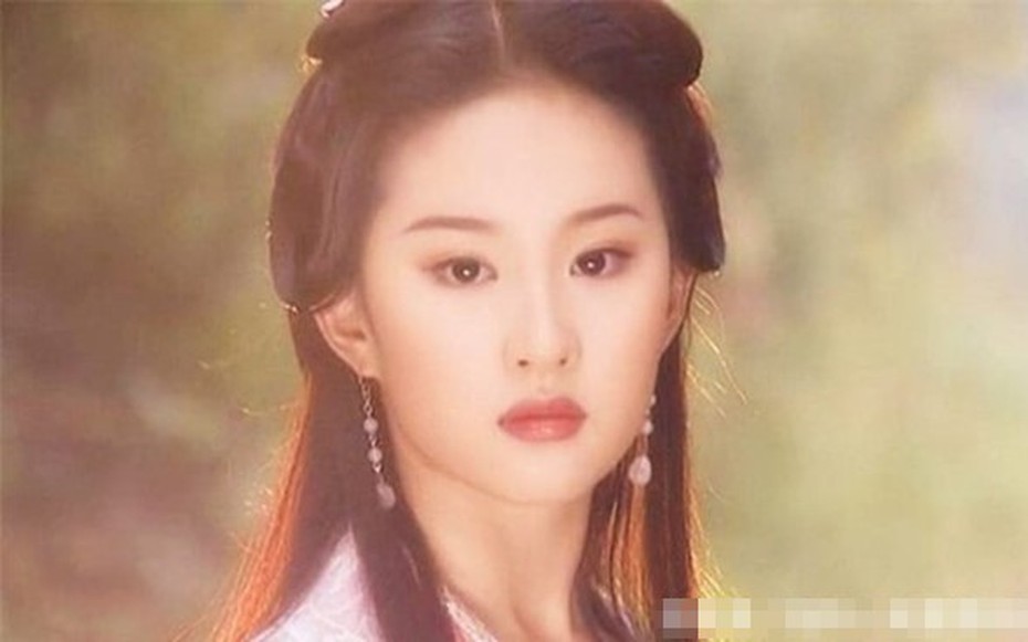 Mỹ nhân "sắc nước hương trời" nhưng lại yếu nhất phim Kim Dung là ai?