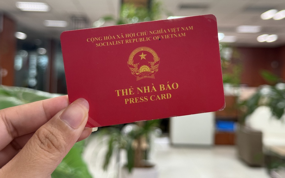 Tiếp tục kéo dài thời hạn sử dụng thẻ nhà báo đến 30/9/2026