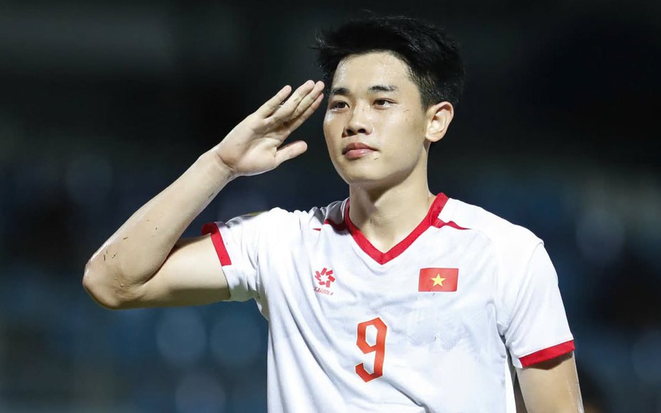 ASEAN Cup 2026: Cú hat-trick đầu tiên gây sốt của Đình Bắc