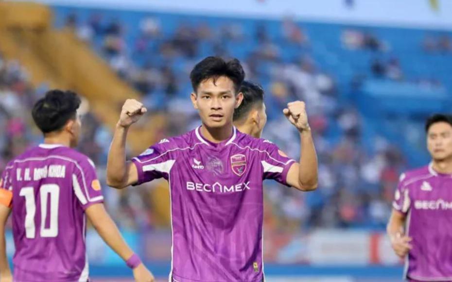 Tuyển thủ Việt Nam dính chấn thương nặng, nguy cơ nghỉ thi đấu dài hạn