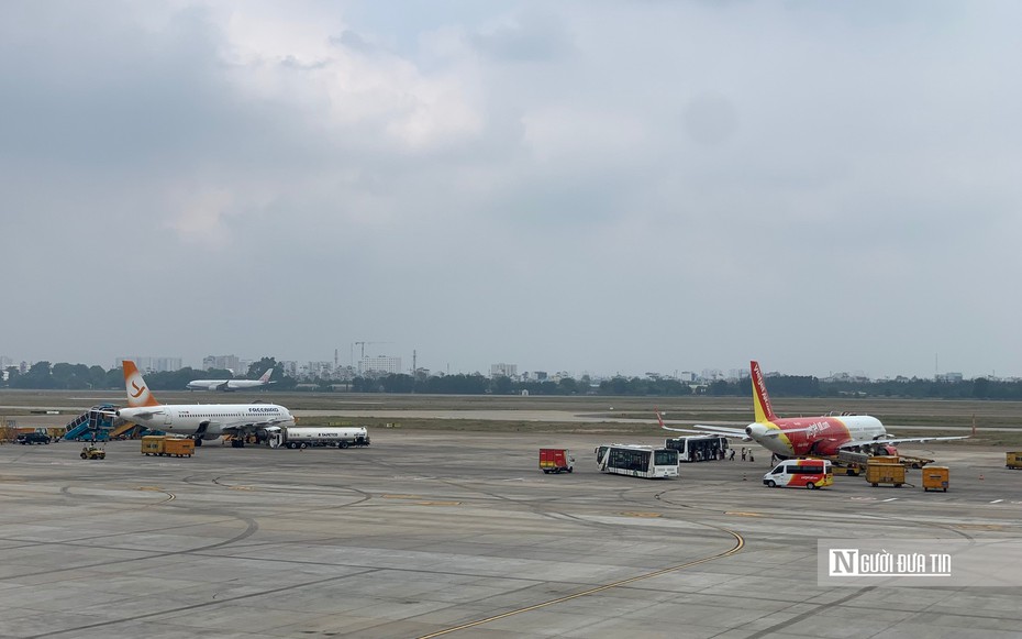 Vụ drone làm gián đoạn loạt chuyến bay: Cảng hàng không Tân Sơn Nhất xử lý ra sao?