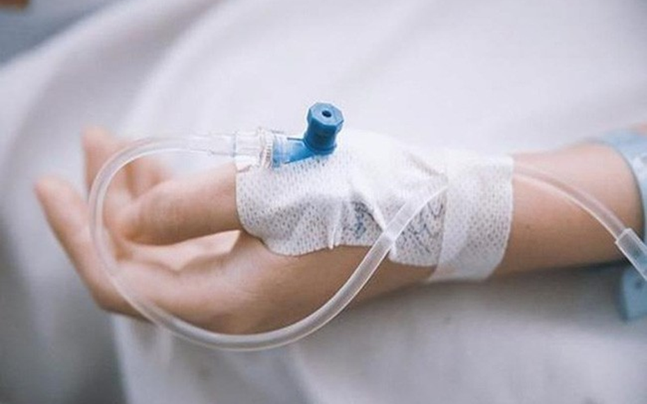 Đốt rẫy giữa trời nóng, người phụ nữ 54 tuổi nguy kịch