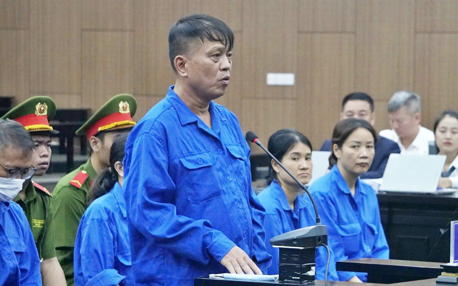 Cựu Thứ trưởng Nguyễn Bá Hoan nhận khuyết điểm "không quyết liệt ngăn cấp dưới nhận tiền"