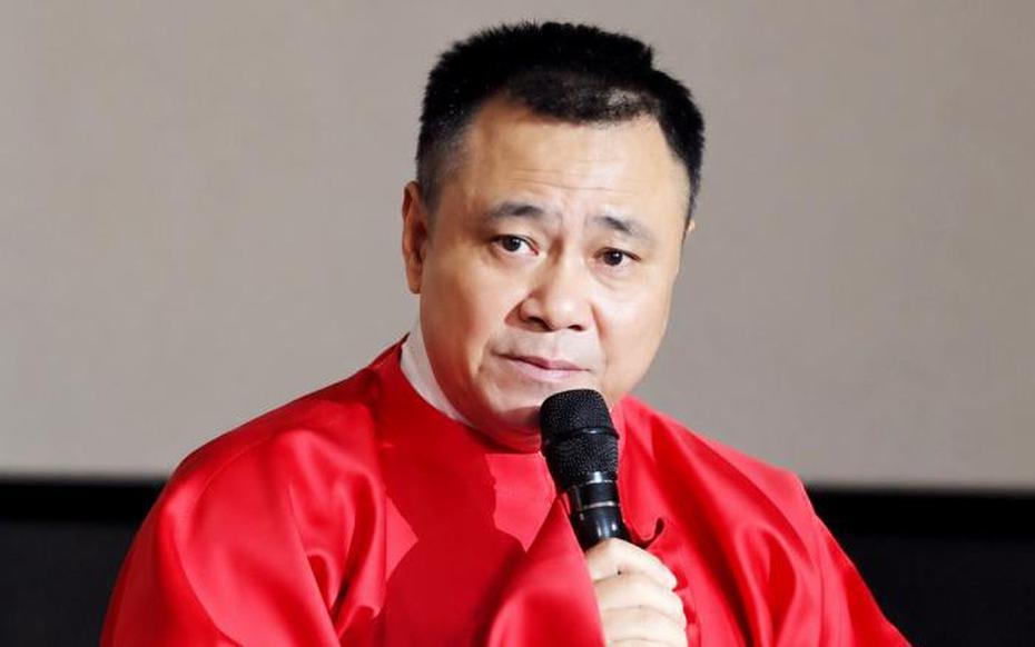 NSND Tự Long gây bất ngờ ở tuổi 53
