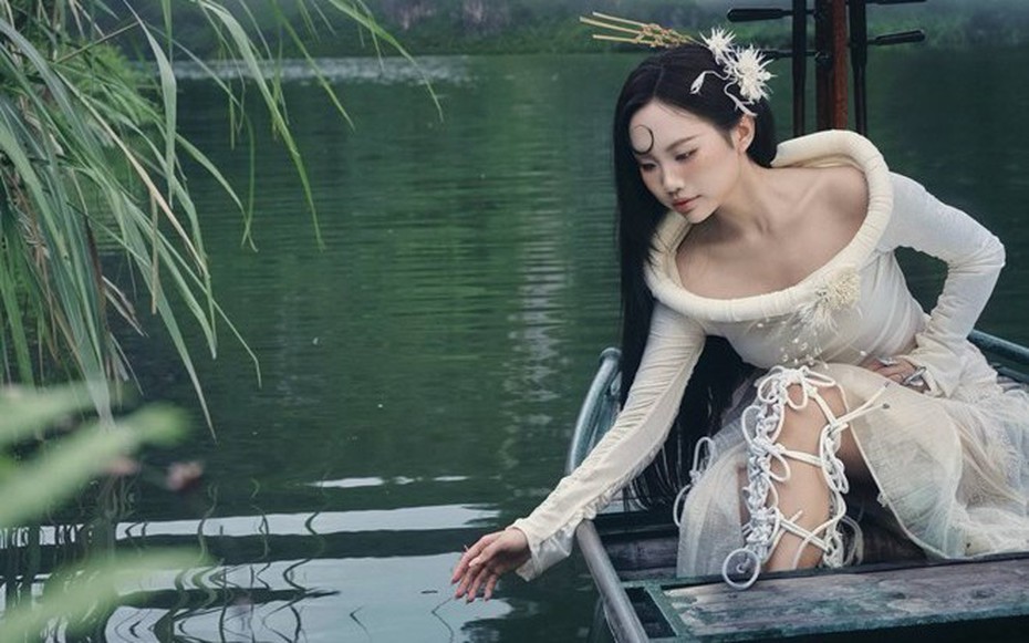 Phương Mỹ Chi mang tới bất ngờ gì với "Dân Chơi Dân Ca"?