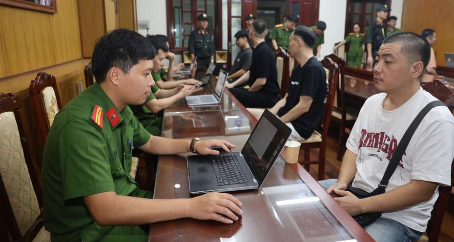 Phát hiện, bàn giao 8 đối tượng Interpol truy nã đỏ cho Hàn Quốc trong vụ lừa đảo 327 tỷ đồng